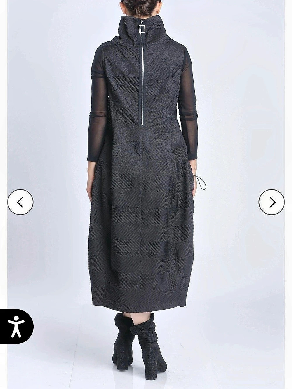 IC Collection Black Textured Midi Dress Like New - Picture 4 of 9